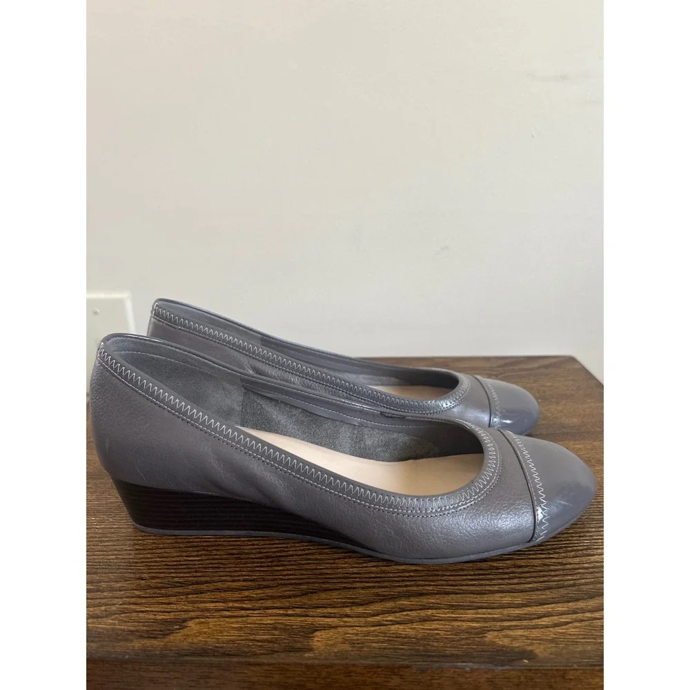 Cole Haan Grey Leather Patent Cap Toe Wedge Pumps Heels Womens Size 8.5 B